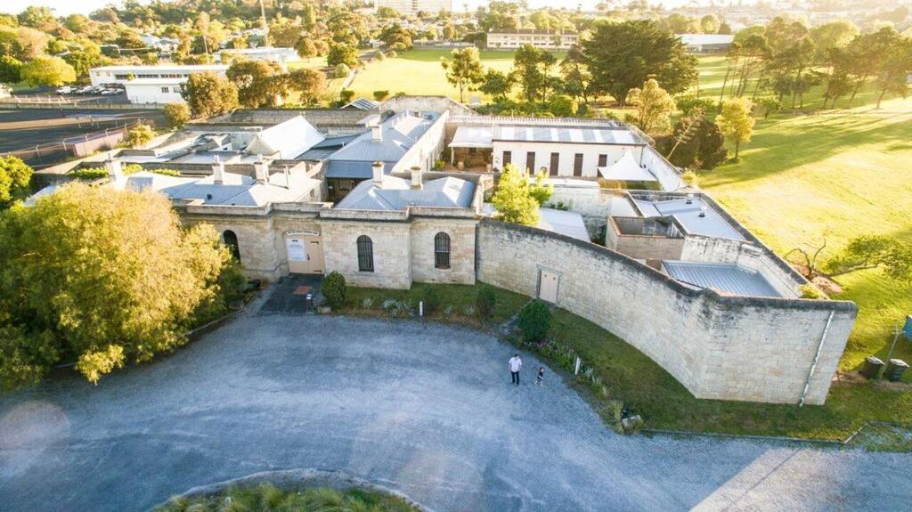 Hotel The Old Mount Gambier Gaol Extérieur photo